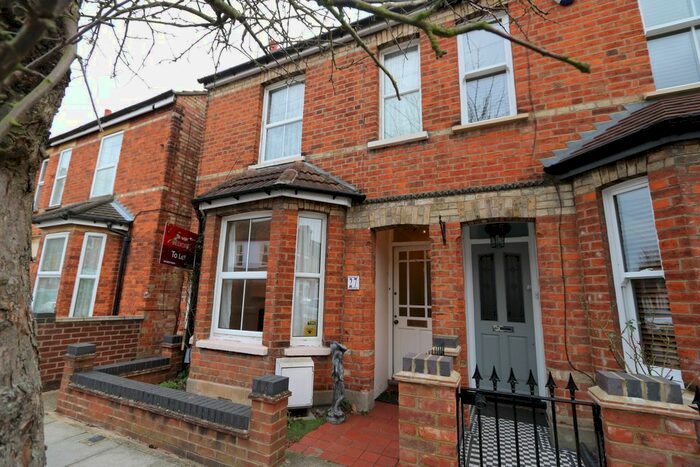 3 Bedroom Detached House To Rent In George Street, Bedford, MK40