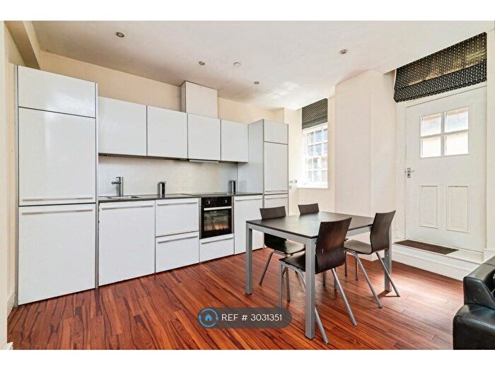 2 Bedroom Flat To Rent In The Ropewalk, Nottingham, NG1