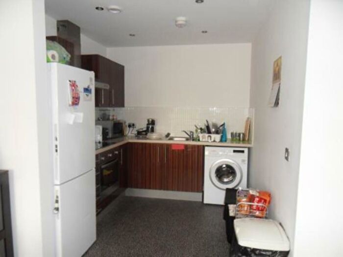 2 Bedroom Flat To Rent In Bridge Square Apartments, Kingsway, Lancaster, LA1