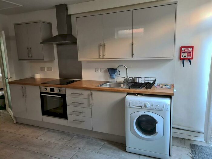 2 Bedroom Flat To Rent In Flat, Old Station Road, Newmarket, CB8