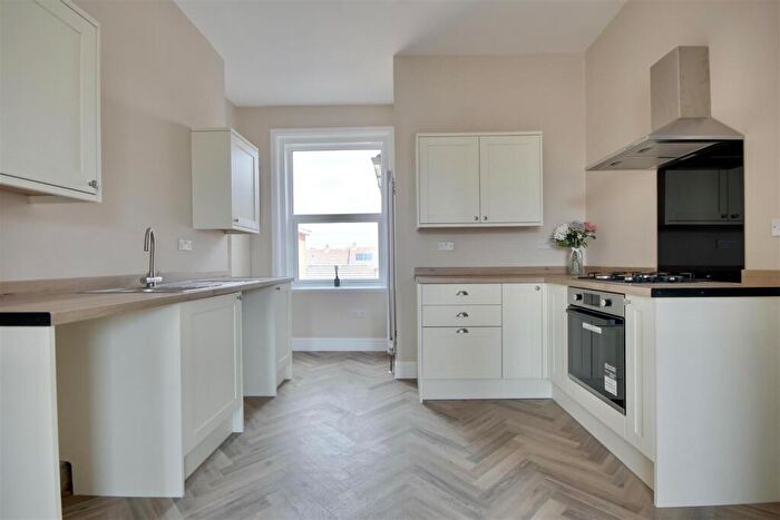 2 Bedroom Maisonette To Rent In Twyford Road, Eastleigh, SO50
