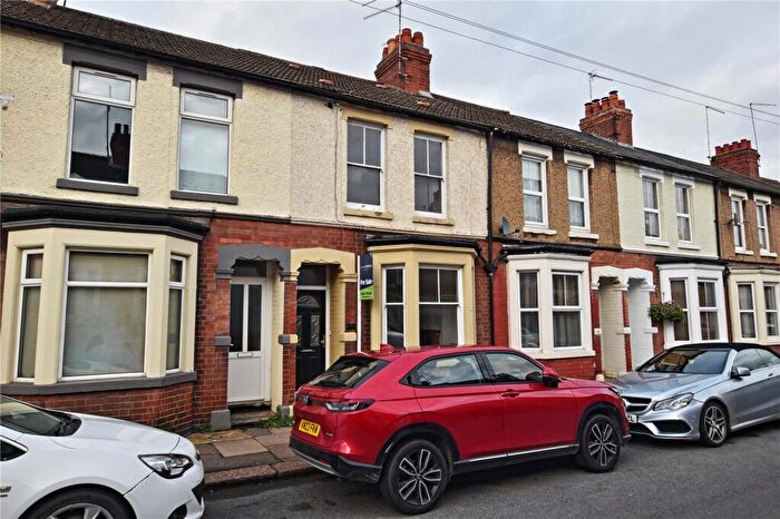 3 Bedroom Terraced House For Sale In Southampton Road, Far Cotton, Northampton, NN4
