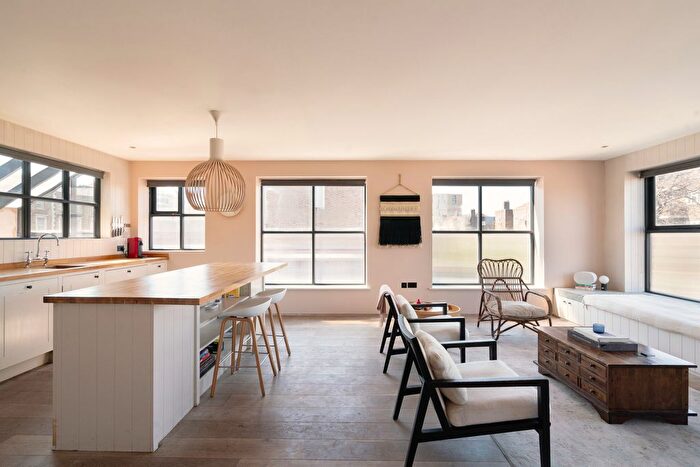 3 Bedroom Flat For Sale In Pagnell Street, Pagnell Street, London, SE14