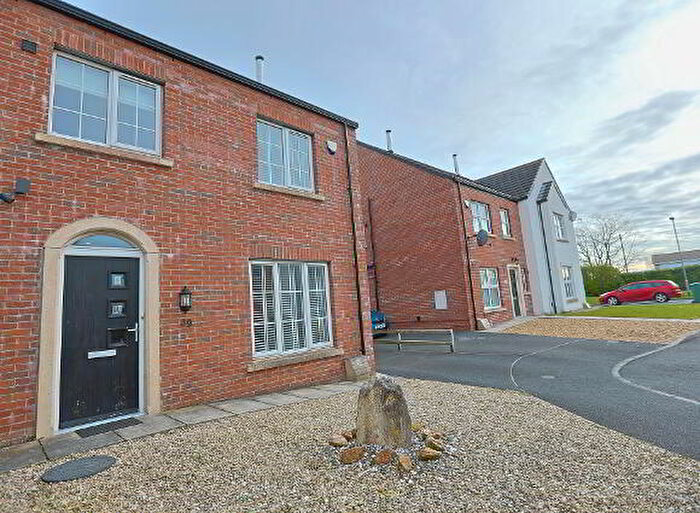 3 Bedroom Semi-Detached House For Sale In Willowtree Manor, Craigavon, BT66