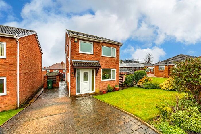 3 Bedroom Detached House For Sale In Rockwood Close, Darton, Barnsley, S75