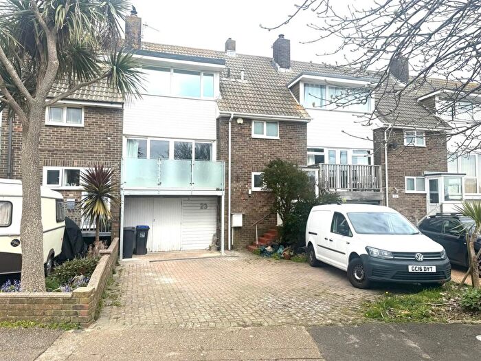 3 Bedroom Town House To Rent In Ormonde Way, Shoreham By Sea, BN43