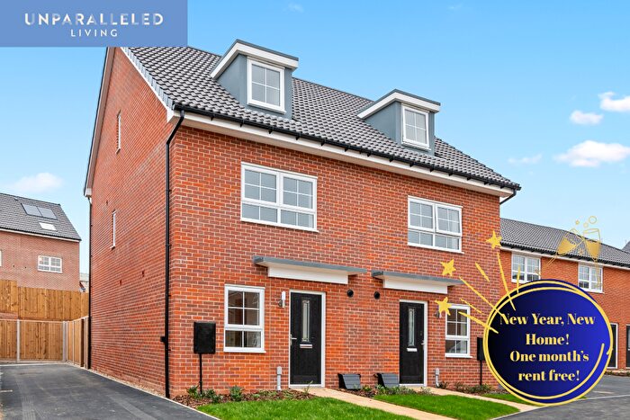 3 Bedroom Semi Detached House To Rent In Woodlands Heath, Norwich, Norfolk, NR13