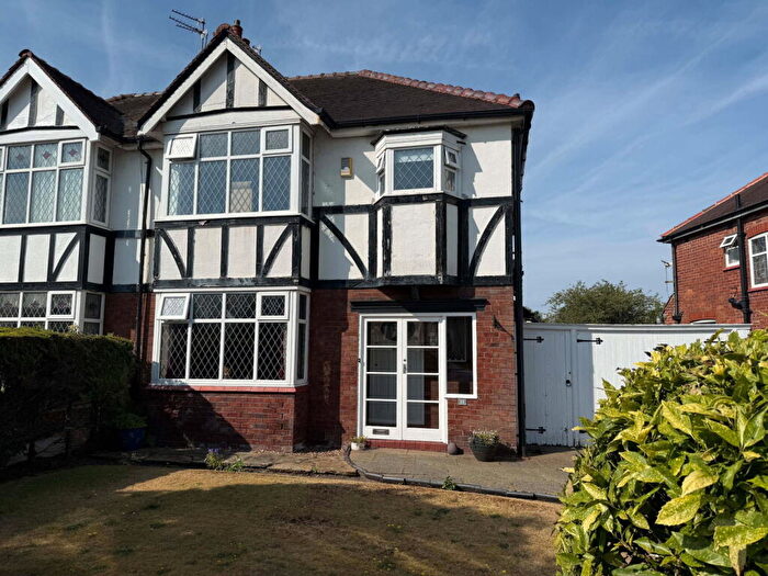 3 Bedroom Semi-Detached House For Sale In Derwent Anue, Churchtown, Southport, PR9