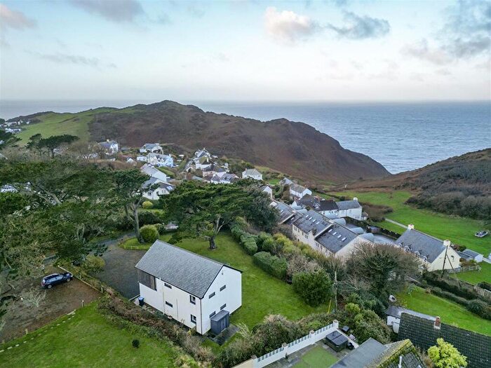 3 Bedroom Apartment For Sale In North Morte Road, Mortehoe, Woolacombe, EX34