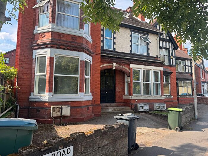 3 Bedroom Flat To Rent In Flat, Clarkson Road, Wednesbury, West Midlands, WS10