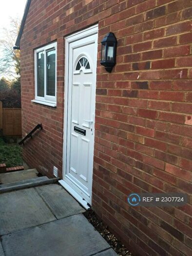 1 Bedroom Flat To Rent In Trinity Court, Northampton, NN2