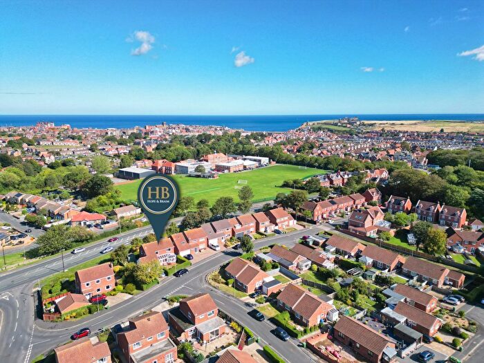 5 Bedroom Detached House For Sale In Shackleton Close, Whitby, YO21