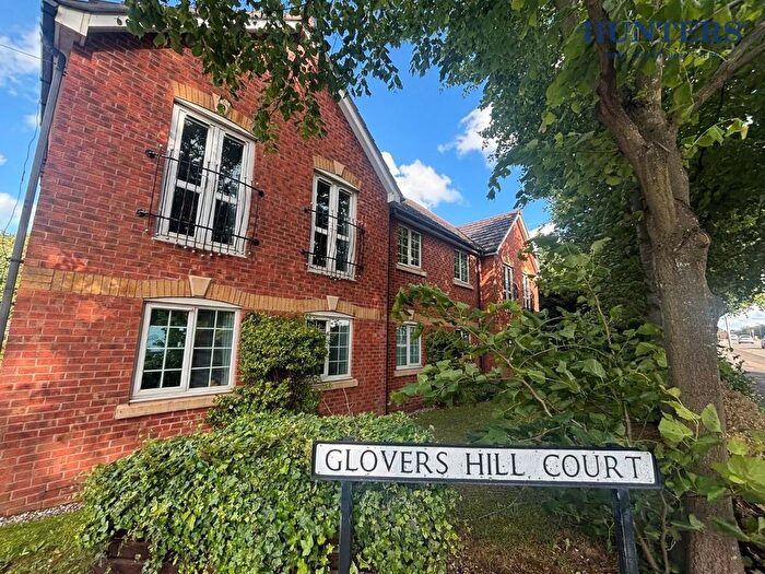 2 Bedroom Flat To Rent In Glovers Hill Court, Brereton, WS15