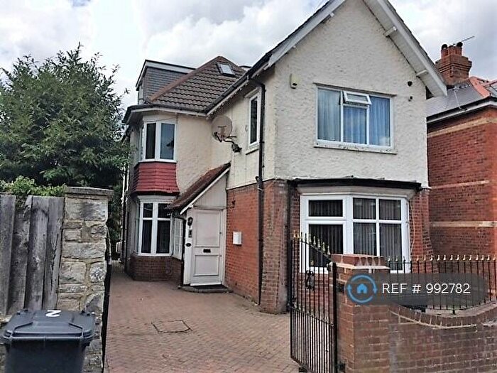 6 Bedroom Detached House To Rent In Stanfield Road, Bournemouth, BH9