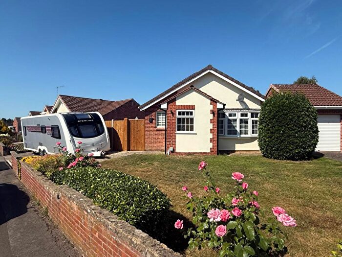 2 Bedroom Detached Bungalow For Sale In Long Mead, Yeovil, BA21