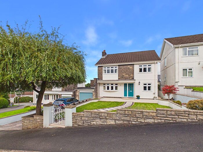 4 Bedroom Detached House For Sale In Llygad Yr Haul, Heol Blaengwastod, Carmarthen, SA31