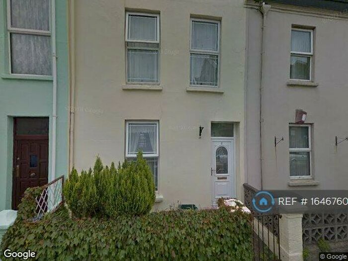 4 Bedroom Terraced House To Rent In Camden Terrace, Weston-Super-Mare, BS23