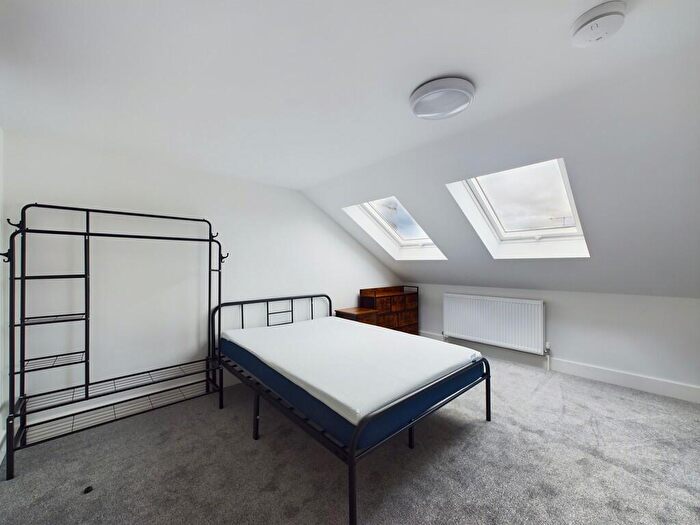 Studio To Rent In Wenban Road, Worthing, BN11