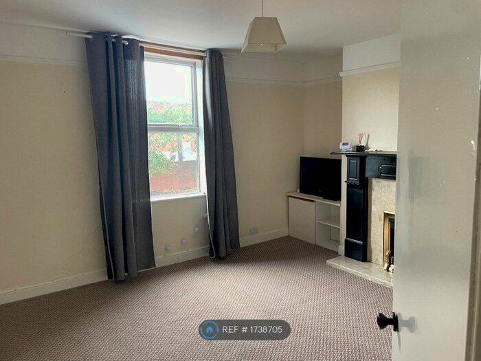 1 Bedroom Flat To Rent In Wharf Road, Grantham, NG31