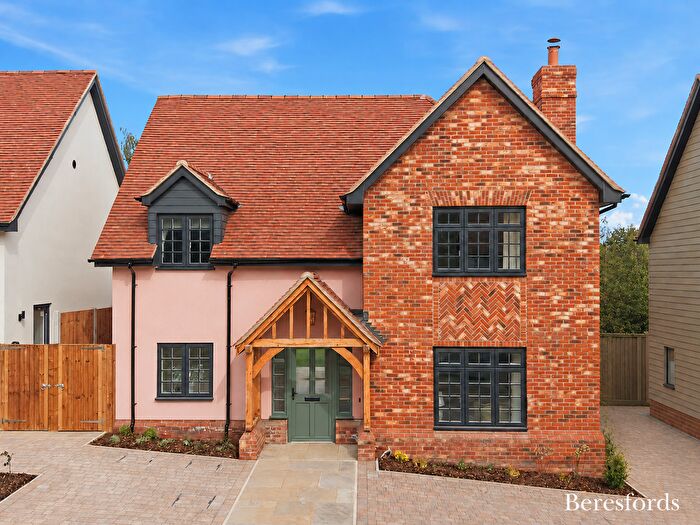 4 Bedroom Detached House For Sale In Wigley Bush Lane, South Weald, CM14
