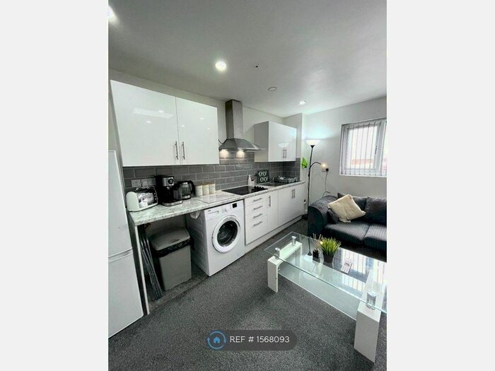 1 Bedroom Flat To Rent In Aston Road, Birmingham City Centre, B6
