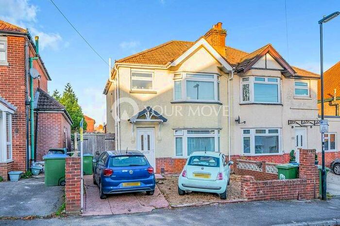 4 Bedroom Semi-Detached House To Rent In Kitchener Road, Southampton, SO17
