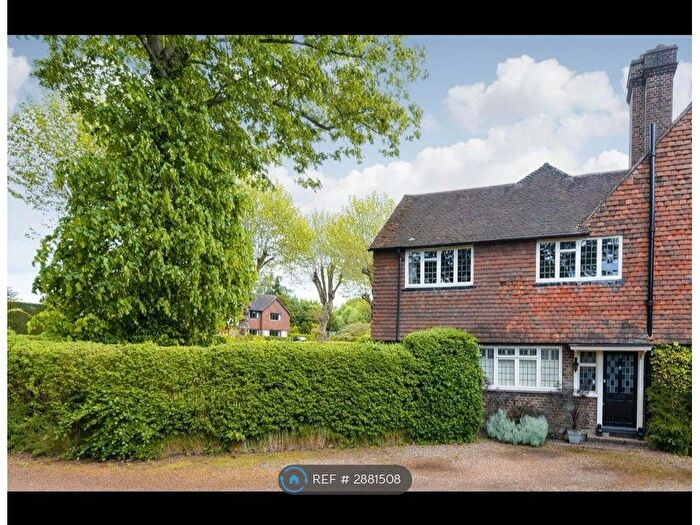 3 Bedroom Semi-Detached House To Rent In Orwell, Walton On The Hill, KT20