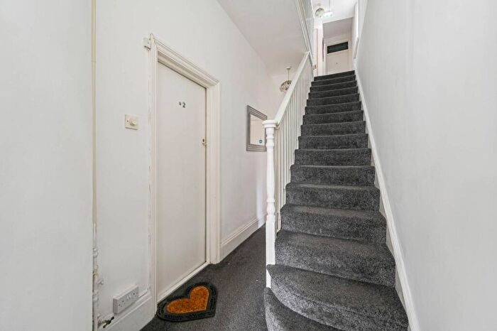 8 Bedroom Semi Detached House For Sale In George Lane, Lewisham, London, SE13