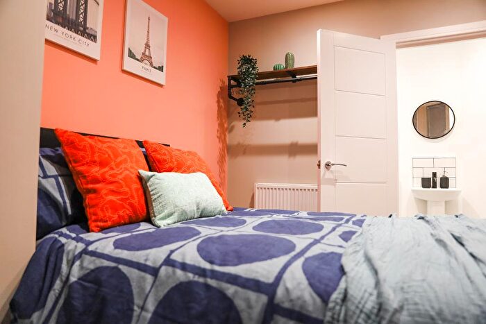 1 Bedroom House Of Multiple Occupation To Rent In Paddington Road, Portsmouth, PO2