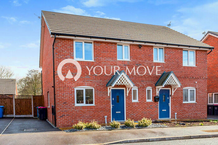 3 Bedroom Semi-Detached House To Rent In Bevin Drive, Pendlebury, Swinton, Manchester, M27