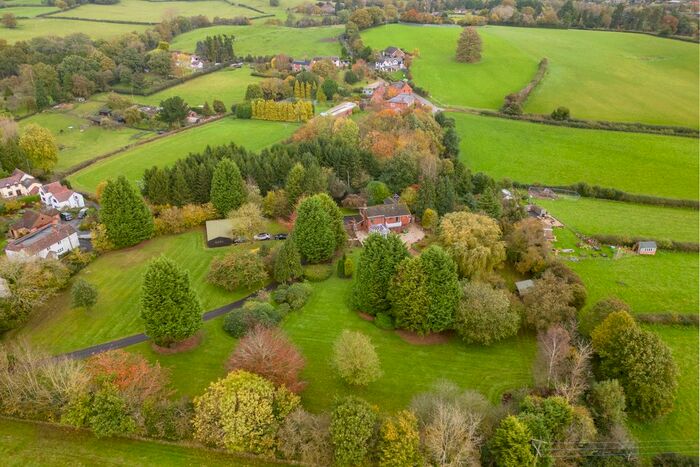 4 Bedroom Detached House For Sale In Cockshutt Lane, Dodford, Bromsgrove, B61