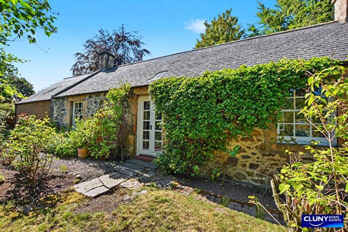 3 Bedroom Detached House For Sale In Phorp Cottage, Dunphail, IV36