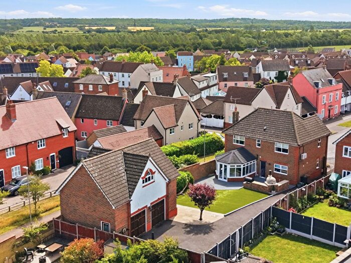 5 Bedroom Detached House For Sale In Albra Mead, Chelmsford, CM2