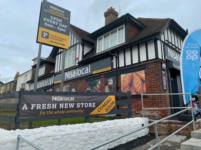 1 Bedroom Flat To Rent In The Roadside Inn, Nettlestone Green, PO34