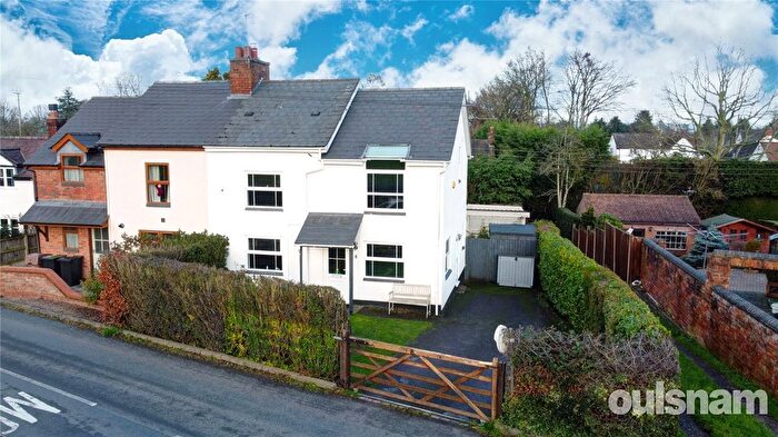 3 Bedroom Semi Detached House For Sale In Dordale Road, Bournheath, Bromsgrove, Worcestershire, B61