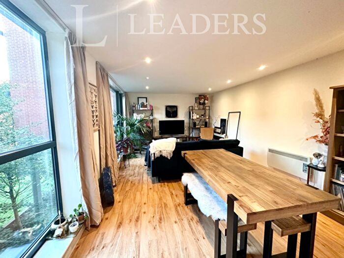 2 Bedroom Apartment To Rent In Avoca Court, Digbeth, Birmingham, B12