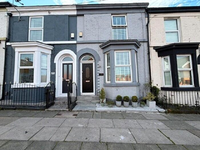 3 Bedroom Terraced House For Sale In Beresford Road, Liverpool, Merseyside., L8
