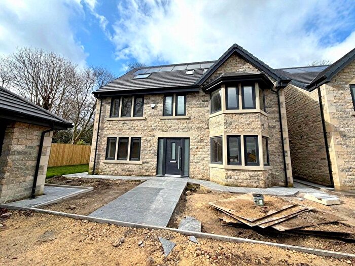 6 Bedroom Detached House For Sale In Manor Court, Horbury, Wakefield, WF4