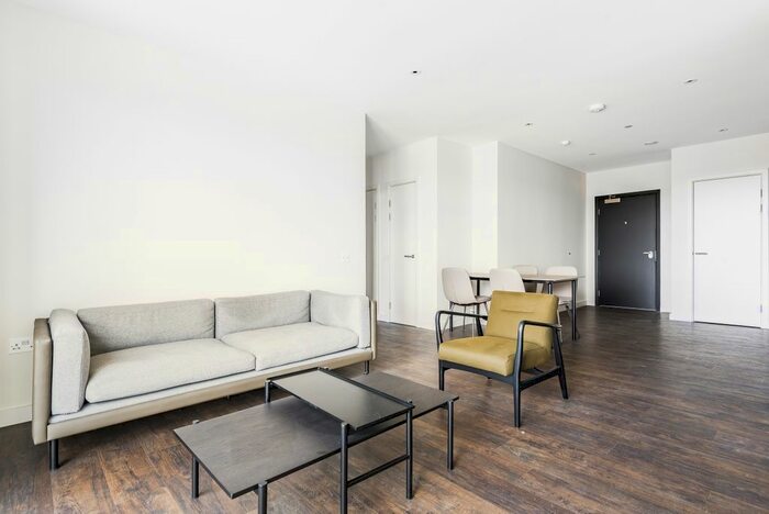 1 Bedroom Flat To Rent In Grenan Square, Greenford, UB6