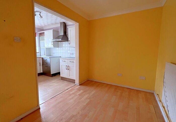 3 Bedroom End Of Terrace House For Sale In Hanbidge Walk, Bridgemary, Gosport, PO13