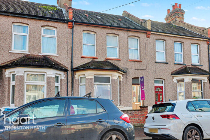 3 Bedroom Terraced House For Sale In Winterbourne Road, Thornton Heath, CR7