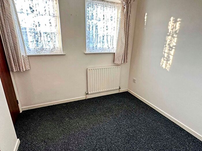 2 Bedroom Terraced House For Sale In Cambridge Road, Sawbridgeworth, CM21