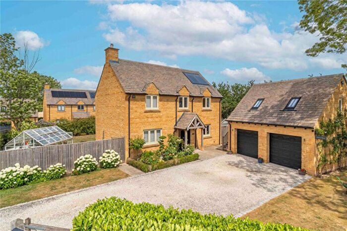 4 Bedroom Detached House For Sale In Broadway Road, Mickleton, Chipping Campden, Gloucestershire, GL55
