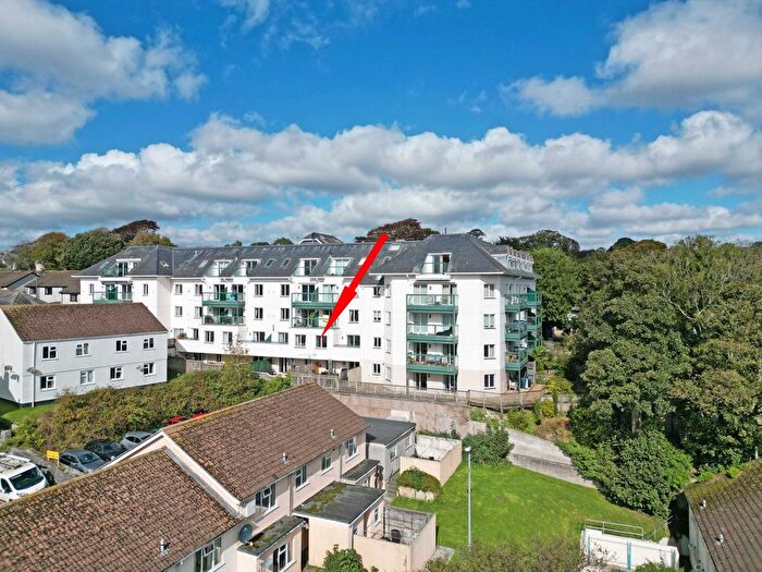 2 Bedroom Flat For Sale In Agar Road - Truro City Centre, Cornwall, TR1