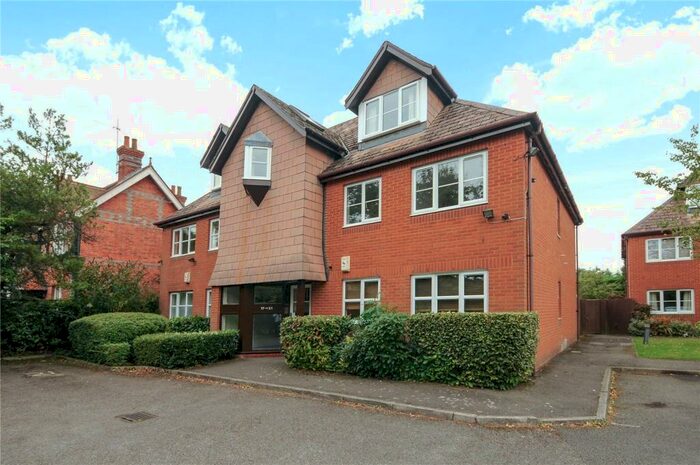 2 Bedroom Apartment To Rent In Mansell Court, Shinfield Road, Reading, Berkshire, RG2