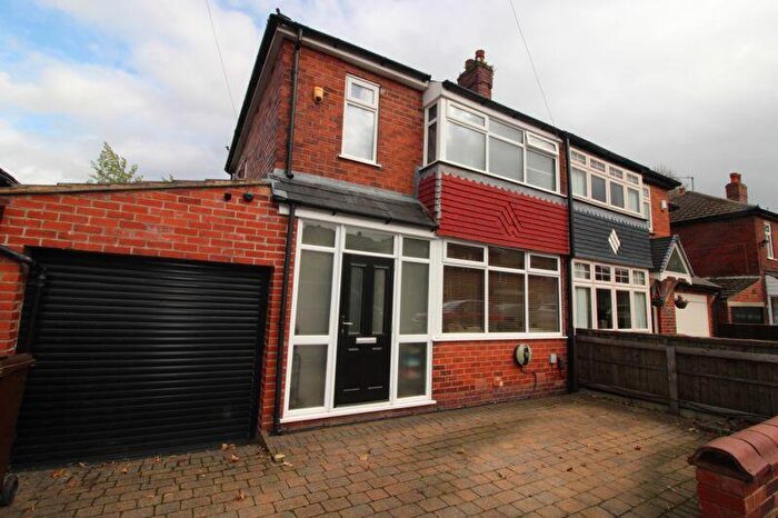 3 Bedroom Detached House To Rent In Woodward Road, Manchester, M25