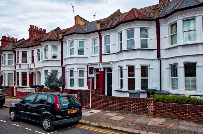 4 Bedroom Terraced House To Rent In Balmoral Road, Willesden Green, NW2