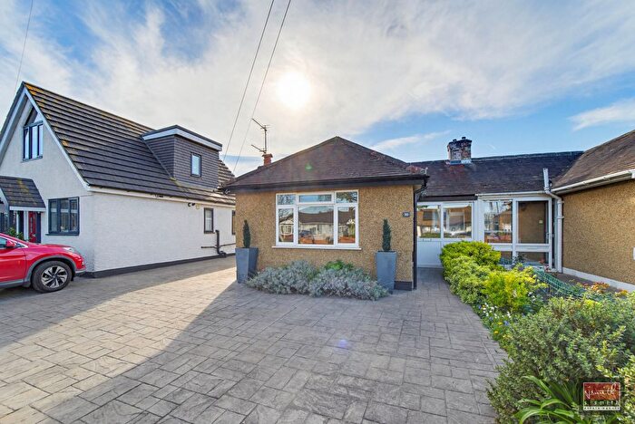 2 Bedroom Semi Detached Bungalow For Sale In Avondale Avenue, Staines-Upon-Thames, TW18