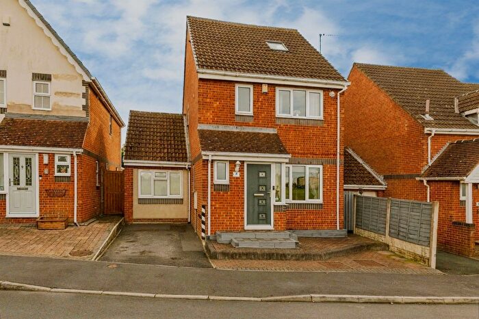 4 Bedroom Detached House For Sale In Scarborough Lane, Tingley, Wakefield, WF3