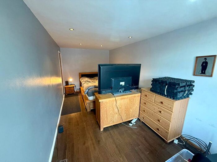 2 Bedroom End Of Terrace House To Rent In Purleigh Avenue, Worcester, WR4